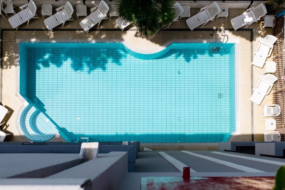 Hotel Giglio Римини Экстерьер фото